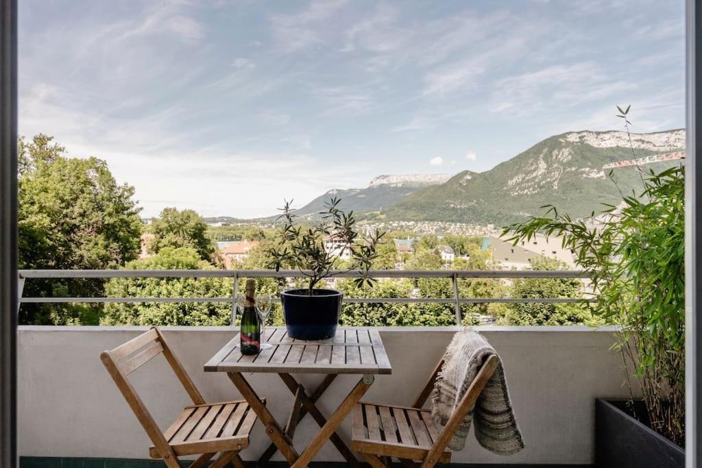 Le Panorama - Vue Lac Et Montagne Avec Parking Annecy Bagian luar foto